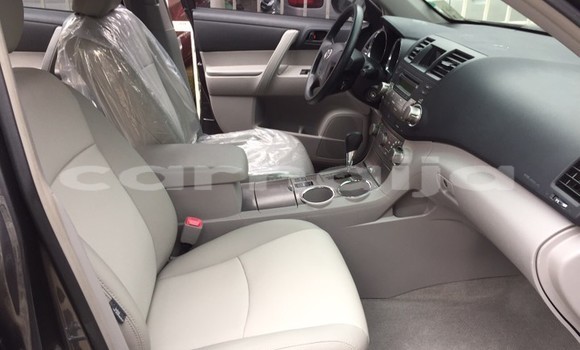 Acheter Neuf Voiture Toyota Highlander Noir à Lagos, État de Lagos Acheter Neuf Voiture Toyota Highlander Noir à Lagos, État de Lagos