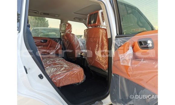 Buy Import Nissan Patrol White Car in Import - Dubai in Abia State Buy Import Nissan Patrol White Car in Import - Dubai in Abia State