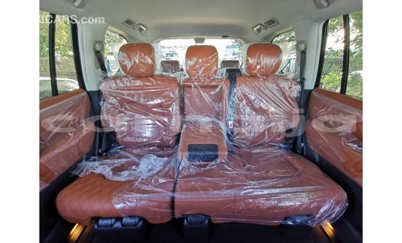 Buy Import Nissan Patrol White Car in Import - Dubai in Abia State Buy Import Nissan Patrol White Car in Import - Dubai in Abia State