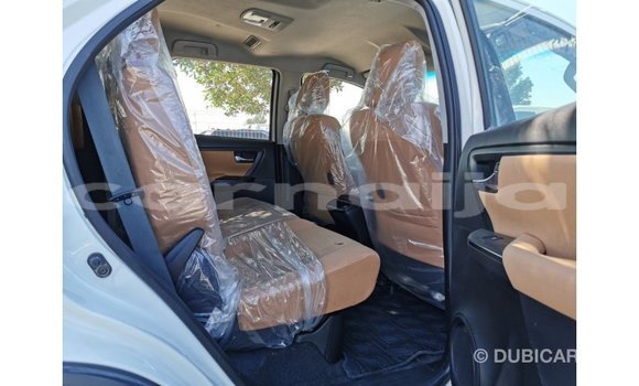 Acheter Import Voiture Toyota Fortuner Blanc à Import - Dubai, État d'Abia Acheter Import Voiture Toyota Fortuner Blanc à Import - Dubai, État d'Abia