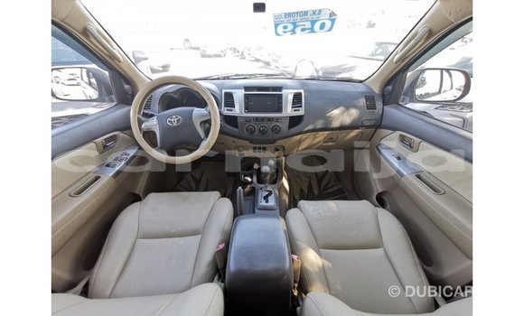 Acheter Import Voiture Toyota Fortuner Blanc à Import - Dubai, État d'Abia Acheter Import Voiture Toyota Fortuner Blanc à Import - Dubai, État d'Abia