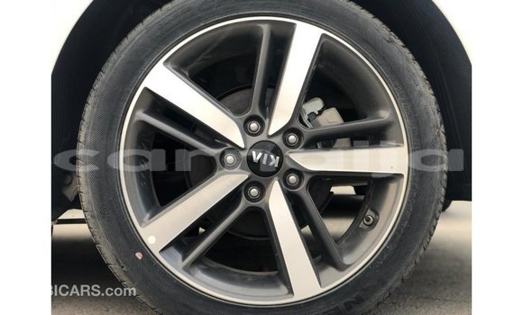 Acheter Import Voiture Kia Cerato Blanc à Import - Dubai, État d'Abia Acheter Import Voiture Kia Cerato Blanc à Import - Dubai, État d'Abia