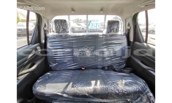 Buy Import Toyota Hilux White Car in Import - Dubai in Abia State Buy Import Toyota Hilux White Car in Import - Dubai in Abia State