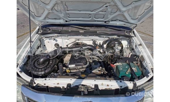 Acheter Import Voiture Toyota Hilux Blanc à Import - Dubai, État d'Abia Acheter Import Voiture Toyota Hilux Blanc à Import - Dubai, État d'Abia