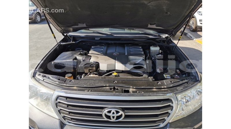 Big with watermark toyota land cruiser abia state import dubai 15678