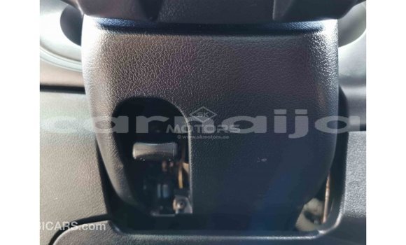 Acheter Import Voiture Toyota Hilux Blanc à Import - Dubai, État d'Abia Acheter Import Voiture Toyota Hilux Blanc à Import - Dubai, État d'Abia