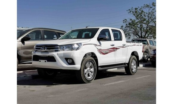 Buy Import Toyota Hilux White Car in Import - Dubai in Abia State Buy Import Toyota Hilux White Car in Import - Dubai in Abia State