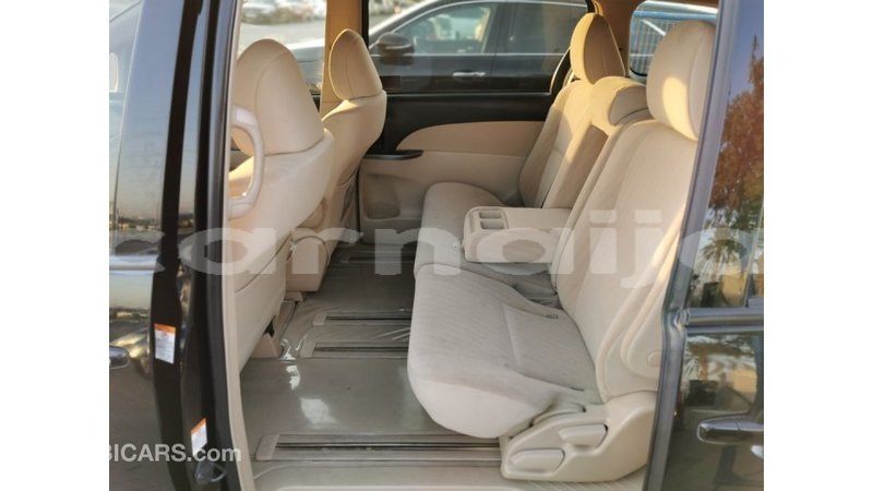 Big with watermark toyota previa abia state import dubai 15697