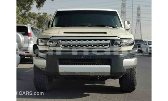 Buy Import Toyota FJ Cruiser Beige Car in Import - Dubai in Abia State Buy Import Toyota FJ Cruiser Beige Car in Import - Dubai in Abia State