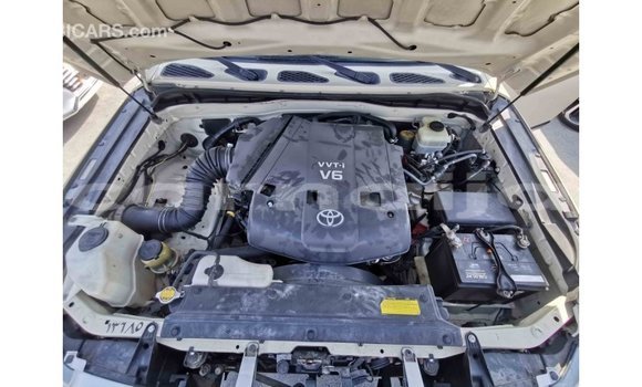 Buy Import Toyota FJ Cruiser Beige Car in Import - Dubai in Abia State Buy Import Toyota FJ Cruiser Beige Car in Import - Dubai in Abia State