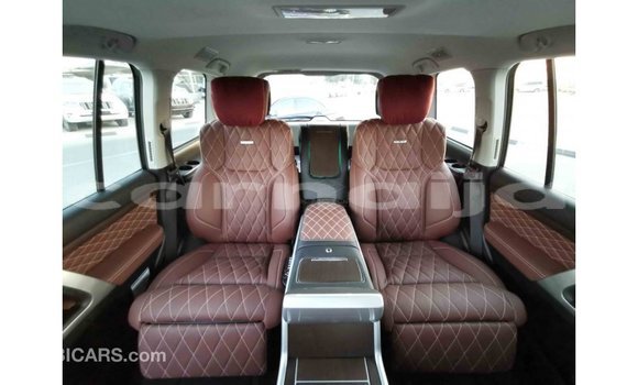 Buy Import Toyota Land Cruiser Black Car in Import - Dubai in Abia State Buy Import Toyota Land Cruiser Black Car in Import - Dubai in Abia State