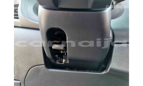 Acheter Import Voiture Toyota Hilux Blanc à Import - Dubai, État d'Abia Acheter Import Voiture Toyota Hilux Blanc à Import - Dubai, État d'Abia