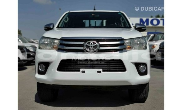 Buy Import Toyota Hilux White Car in Import - Dubai in Abia State Buy Import Toyota Hilux White Car in Import - Dubai in Abia State