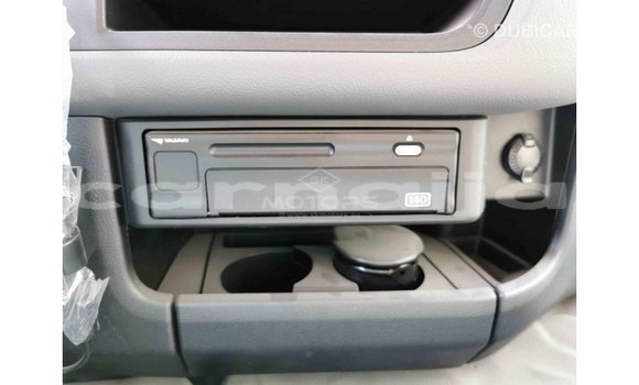 Acheter Import Voiture Toyota Coaster Blanc à Import - Dubai, État d'Abia Acheter Import Voiture Toyota Coaster Blanc à Import - Dubai, État d'Abia