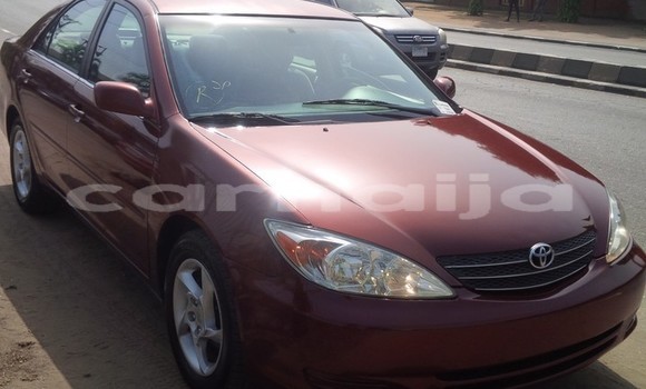 Acheter Neuf Voiture Toyota Camry Rouge à Lagos, État de Lagos