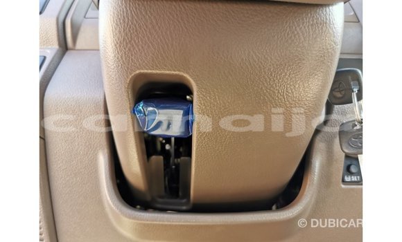 Buy Import Toyota Land Cruiser Beige Car in Import - Dubai in Abia State Buy Import Toyota Land Cruiser Beige Car in Import - Dubai in Abia State