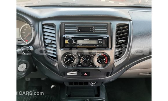 Buy Import Mitsubishi L200 White Car in Import - Dubai in Abia State Buy Import Mitsubishi L200 White Car in Import - Dubai in Abia State