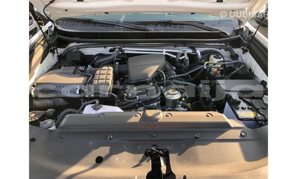 Acheter Import Voiture Toyota Prado Blanc à Import - Dubai, État d'Abia Acheter Import Voiture Toyota Prado Blanc à Import - Dubai, État d'Abia