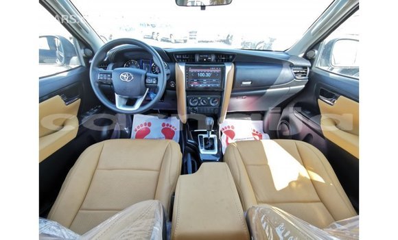 Buy Import Toyota Fortuner Black Car in Import - Dubai in Abia State Buy Import Toyota Fortuner Black Car in Import - Dubai in Abia State