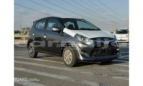 Buy Import Toyota HiAce Other Truck in Import - Dubai in Abia State Buy Import Toyota HiAce Other Truck in Import - Dubai in Abia State