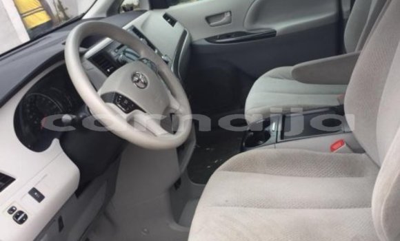 Buy Used Toyota Sienna Other Car in Benin City in Edo Buy Used Toyota Sienna Other Car in Benin City in Edo