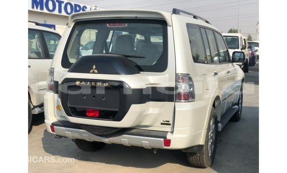 Buy Import Mitsubishi Pajero White Car in Import - Dubai in Abia State Buy Import Mitsubishi Pajero White Car in Import - Dubai in Abia State