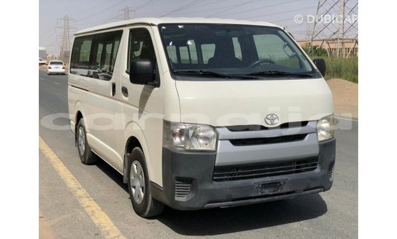 Acheter Import Voiture Toyota Hiace Blanc à Import - Dubai, État d'Abia Acheter Import Voiture Toyota Hiace Blanc à Import - Dubai, État d'Abia