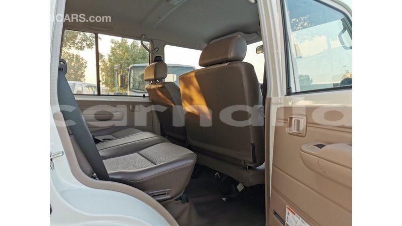 Big with watermark toyota land cruiser abia state import dubai 15827