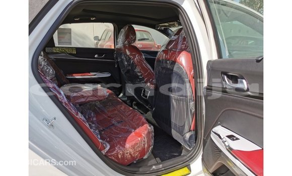 Buy Import Kia K5 White Car in Import - Dubai in Abia State Buy Import Kia K5 White Car in Import - Dubai in Abia State