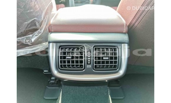 Buy Import Toyota Hilux White Car in Import - Dubai in Abia State Buy Import Toyota Hilux White Car in Import - Dubai in Abia State