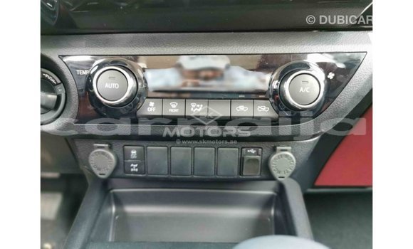 Buy Import Toyota Hilux White Car in Import - Dubai in Abia State Buy Import Toyota Hilux White Car in Import - Dubai in Abia State