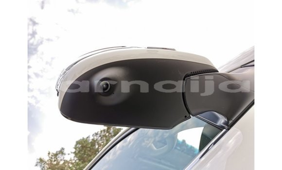 Buy Import Toyota Land Cruiser White Car in Import - Dubai in Abia State Buy Import Toyota Land Cruiser White Car in Import - Dubai in Abia State