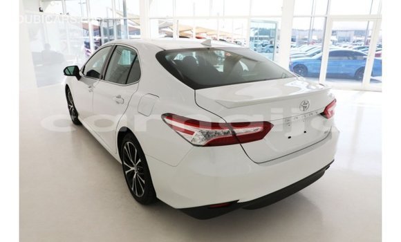 Buy Import Toyota Camry White Car in Import - Dubai in Abia State Buy Import Toyota Camry White Car in Import - Dubai in Abia State