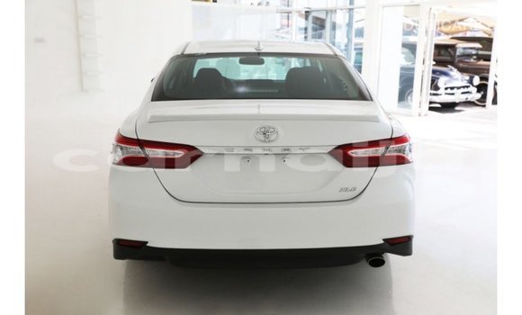 Buy Import Toyota Camry White Car in Import - Dubai in Abia State Buy Import Toyota Camry White Car in Import - Dubai in Abia State