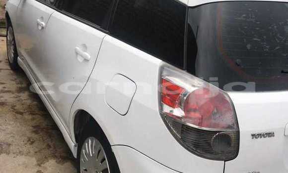 Acheter Occasion Voiture Toyota Matrix Blanc à Abeokuta, État d'Ogun Acheter Occasion Voiture Toyota Matrix Blanc à Abeokuta, État d'Ogun