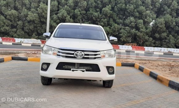 Buy Import Toyota Hilux White Car in Import - Dubai in Abia State Buy Import Toyota Hilux White Car in Import - Dubai in Abia State