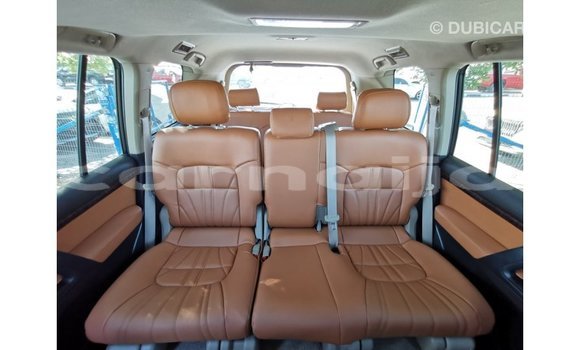 Buy Import Toyota Land Cruiser White Car in Import - Dubai in Abia State Buy Import Toyota Land Cruiser White Car in Import - Dubai in Abia State