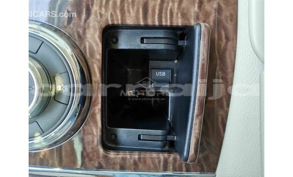 Buy Import Nissan Patrol White Car in Import - Dubai in Abia State Buy Import Nissan Patrol White Car in Import - Dubai in Abia State