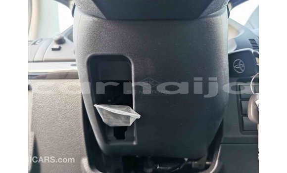 Acheter Import Voiture Toyota Prado Noir à Import - Dubai, État d'Abia Acheter Import Voiture Toyota Prado Noir à Import - Dubai, État d'Abia