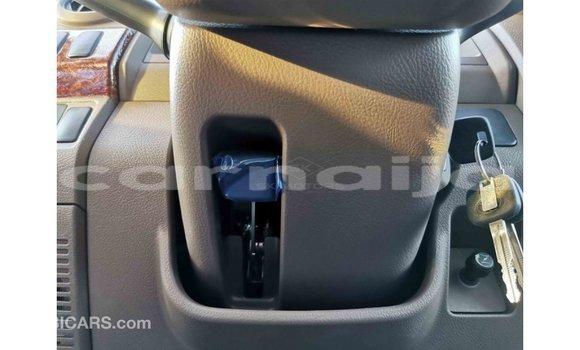 Buy Import Toyota Land Cruiser Beige Car in Import - Dubai in Abia State Buy Import Toyota Land Cruiser Beige Car in Import - Dubai in Abia State