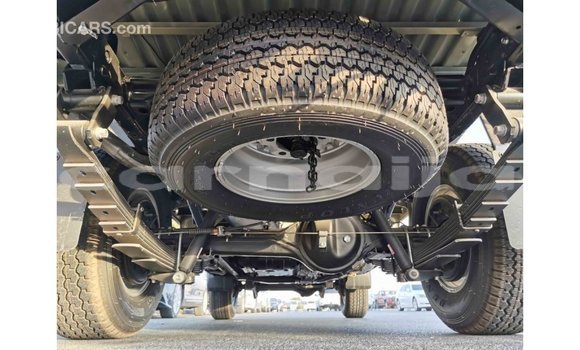 Buy Import Toyota Land Cruiser Beige Car in Import - Dubai in Abia State Buy Import Toyota Land Cruiser Beige Car in Import - Dubai in Abia State