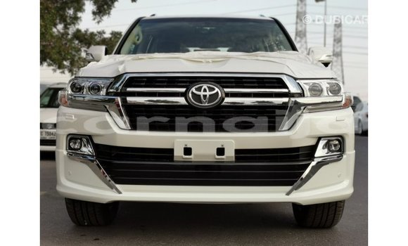 Buy Import Toyota Land Cruiser White Car in Import - Dubai in Abia State Buy Import Toyota Land Cruiser White Car in Import - Dubai in Abia State