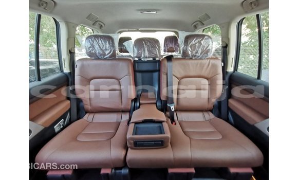Buy Import Toyota Land Cruiser White Car in Import - Dubai in Abia State Buy Import Toyota Land Cruiser White Car in Import - Dubai in Abia State