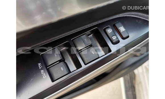 Buy Import Toyota Land Cruiser White Car in Import - Dubai in Abia State Buy Import Toyota Land Cruiser White Car in Import - Dubai in Abia State