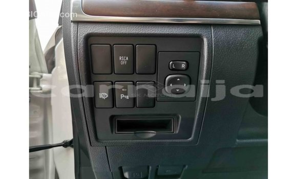Buy Import Toyota Land Cruiser White Car in Import - Dubai in Abia State Buy Import Toyota Land Cruiser White Car in Import - Dubai in Abia State