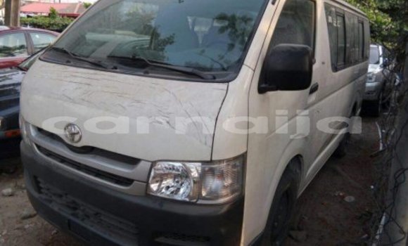 Acheter Occasion Voiture Toyota Hiace Blanc à Katsina, Katsina Acheter Occasion Voiture Toyota Hiace Blanc à Katsina, Katsina