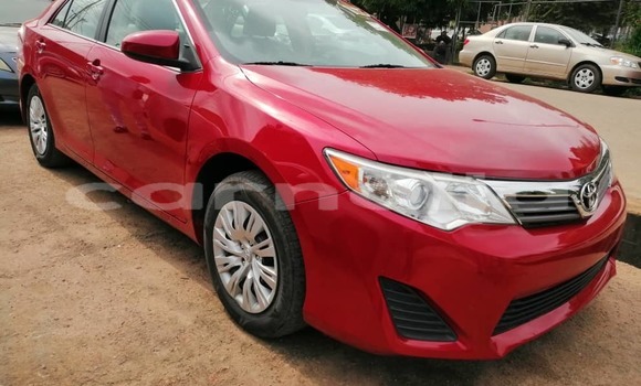 Acheter Occasion Voiture Toyota Camry Rouge à Abeokuta, État d'Ogun Acheter Occasion Voiture Toyota Camry Rouge à Abeokuta, État d'Ogun