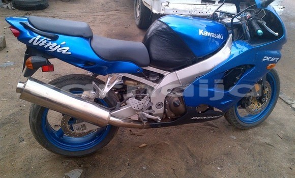 Acheter Occasion Moto Kawasaki EX 400R Bleu à Abuja, État de Lagos Acheter Occasion Moto Kawasaki EX 400R Bleu à Abuja, État de Lagos