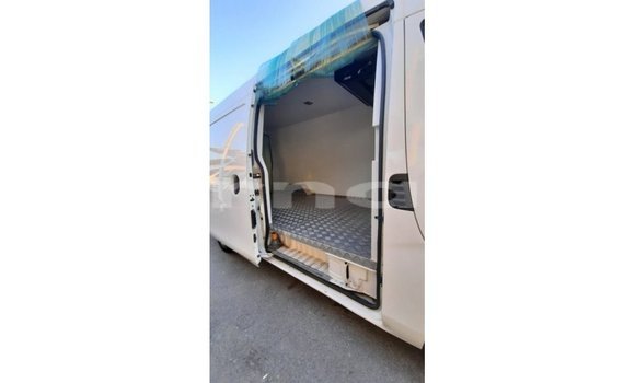 Buy Import Nissan Urvan White Car in Import - Dubai in Abia State Buy Import Nissan Urvan White Car in Import - Dubai in Abia State