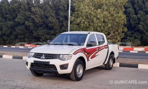 Acheter Import Voiture Mitsubishi L200 Blanc à Import - Dubai, État d'Abia Acheter Import Voiture Mitsubishi L200 Blanc à Import - Dubai, État d'Abia